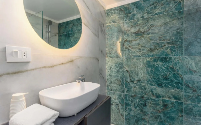 Polka 2BR Apartment in Batroun