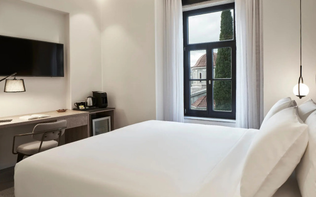NLH MONASTIRAKI - Neighborhood Lifestyle Hotels