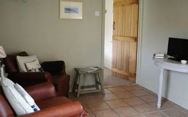 Little House B and B