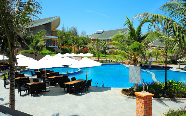 Sandunes Beach Resort & Spa