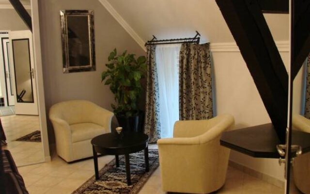 Hostellerie Domaine de Montgivroux