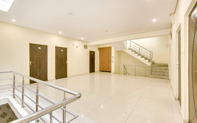 FabExpress Alacia Inn