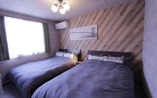 Shinjuku NY House 1