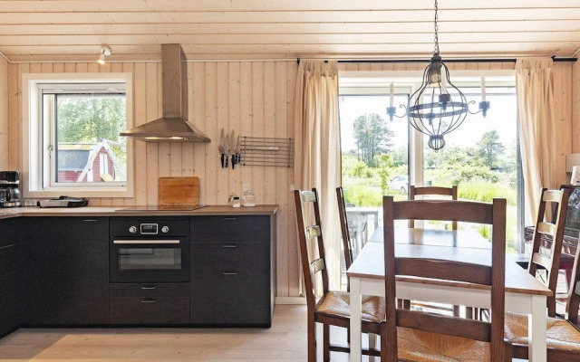 6 Person Holiday Home in Stege