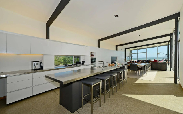 Cloudy Bay Beach House
