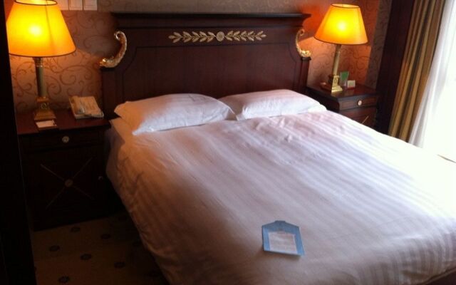 The Salvo Hotel