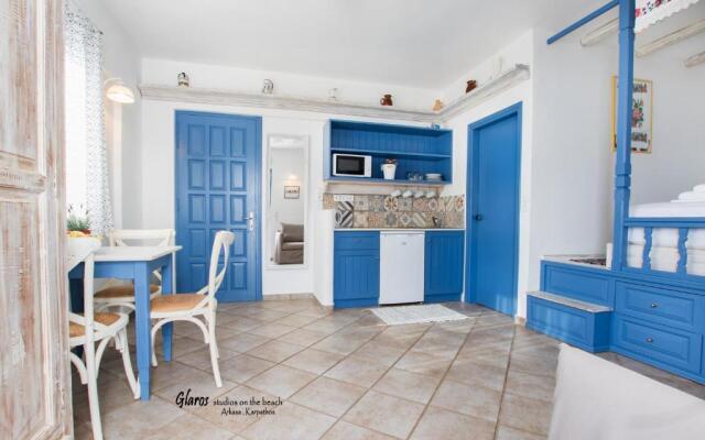 Glaros luxury studio on the Beach