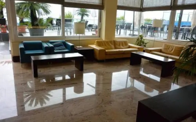 Hotel Columbus