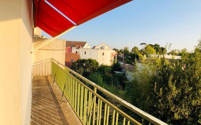Charmant appartement 1-4 personnes, proche centre avec parking