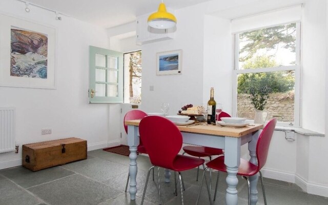 Kevrin Cottage