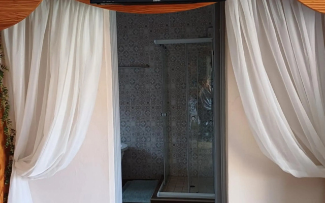 Cura Lodge