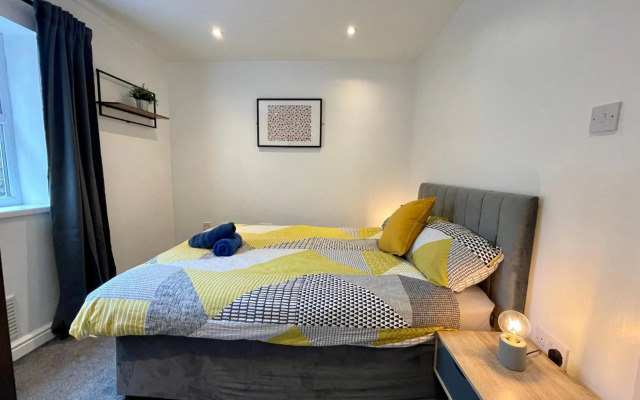 3 Person Apartment in City Centre