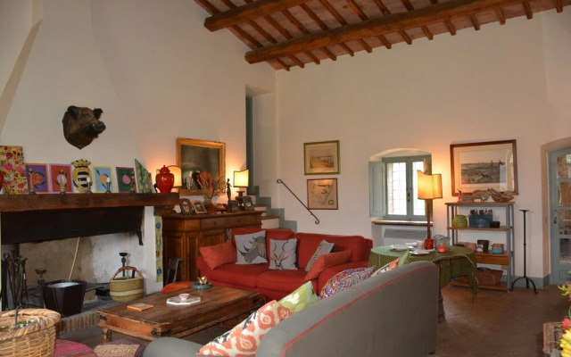 SCAPPO IN UMBRIA, Casale Monti