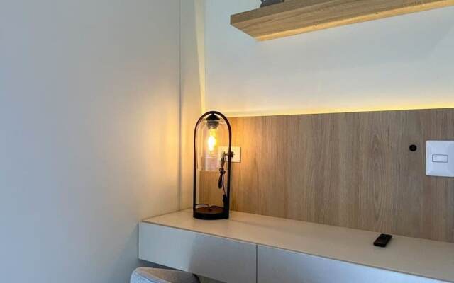 Awesome 2BR With Balcony in Miraflores