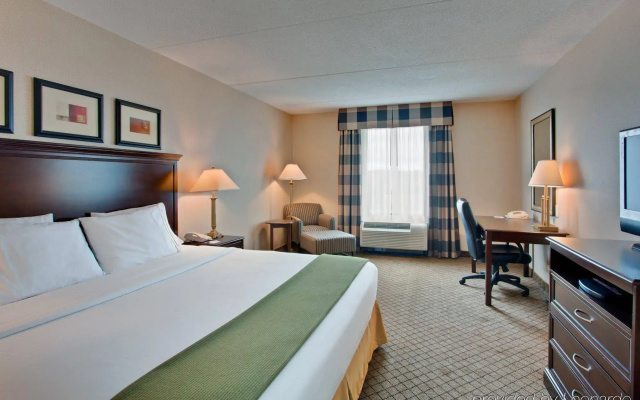 Holiday Inn Express & Suites Huntsville by IHG