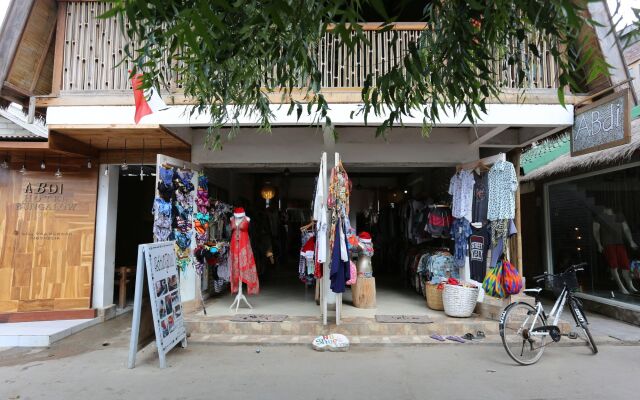 Abdi Hotel & Bungalow