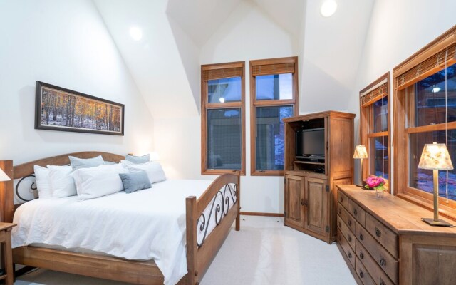 South Pacific by Exceptional Stays
