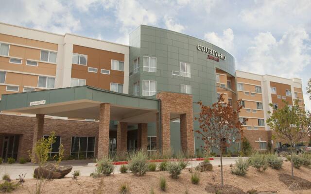 Courtyard by Marriott Houston City Place