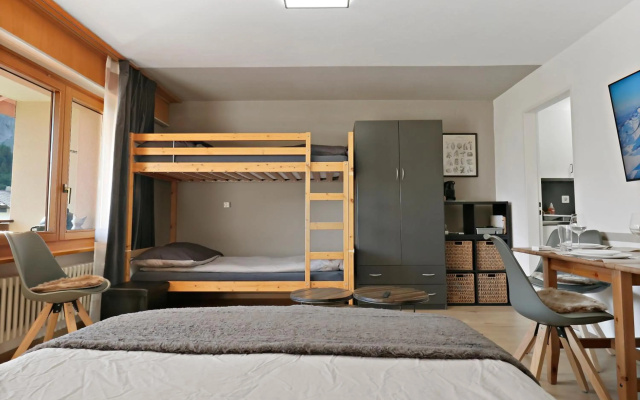 Nouveau studio avec vue imprenable sur les montagnes – Guest Rooms – Leukerbad