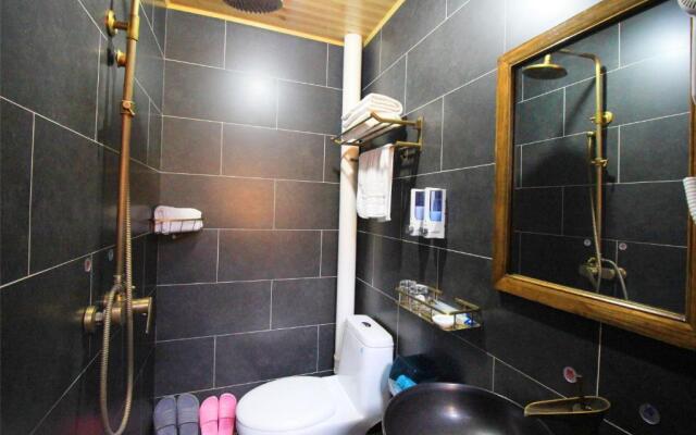 Pingyao Dechang Folks Inn