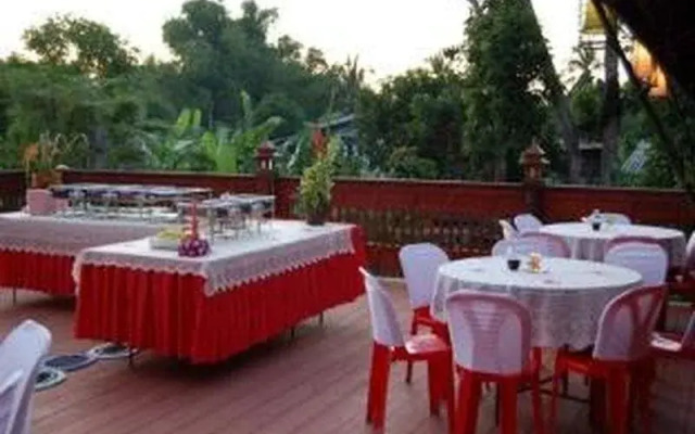 Baanmai Sainam Resort