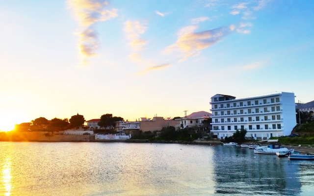 Porto Evia Boutique Hotel