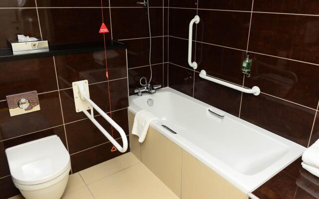 Holiday Inn Telford - Ironbridge by IHG