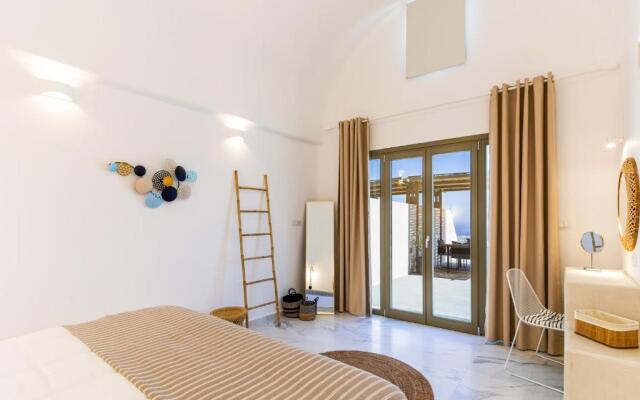 Lavadoze Luxury Suites - Adults only