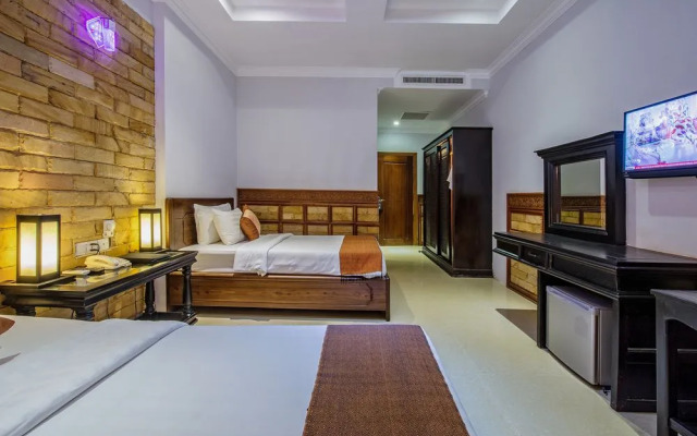 160 Angkor Villa