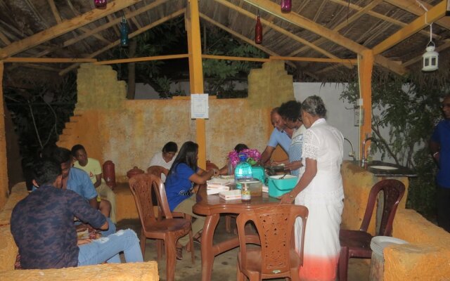 Thisara Guest Hotel Rooms