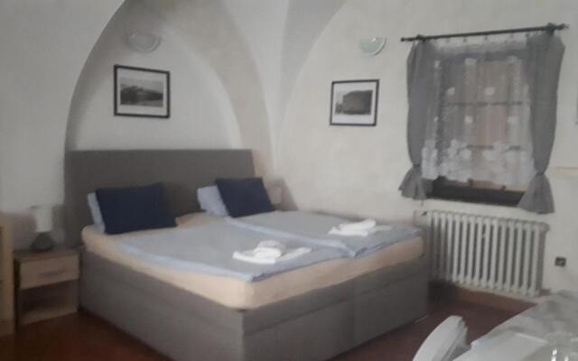 Penzion a restaurace Modrá růže Tábor