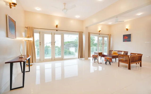 Fabhotel Bougainvillea Suites