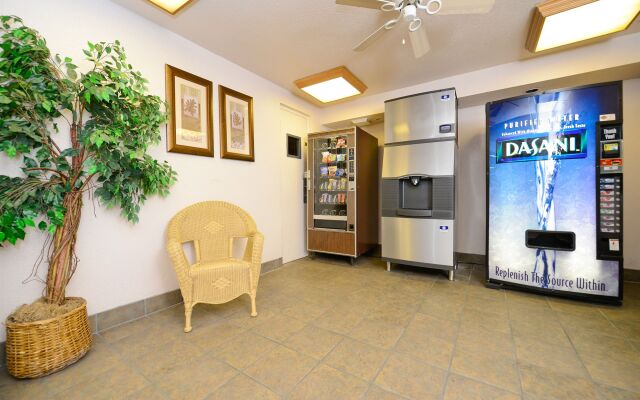 Best Western Plus Landing View Inn & Suites
