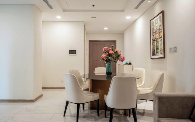 Somi Luxstay Landmark 81