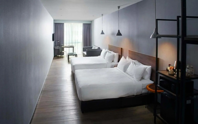 Urban H Hotel