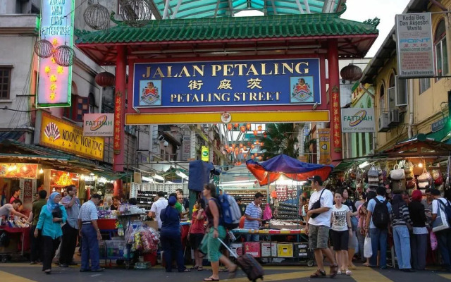 Valentino Rooms by VPHS - Pudu