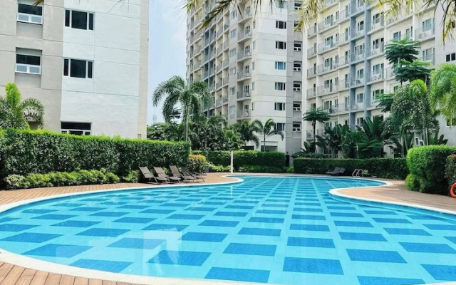 Paradise Staycation At South!