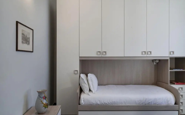 Quinto Seaview Apartment by Wonderful Italy