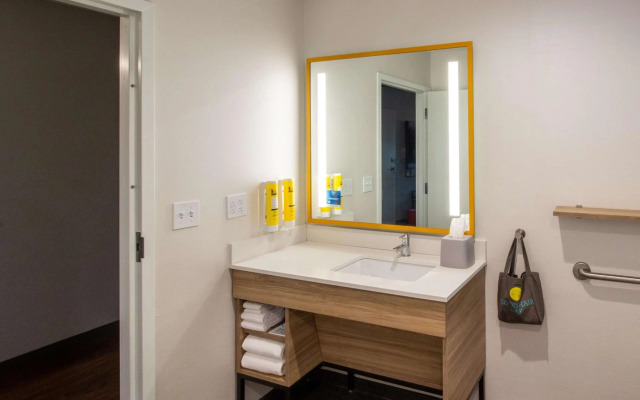 Tru By Hilton Niceville, FL