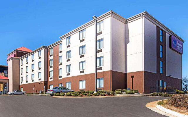 Comfort Suites Tuscaloosa near University