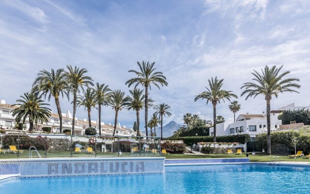 AGC26 - Lovely apart walking distance to Port