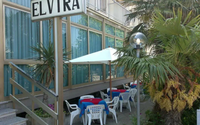 Hotel Elvira
