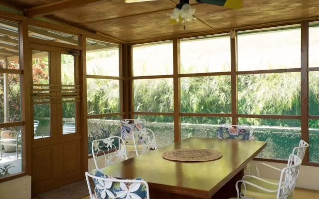 Retreat Plantation House