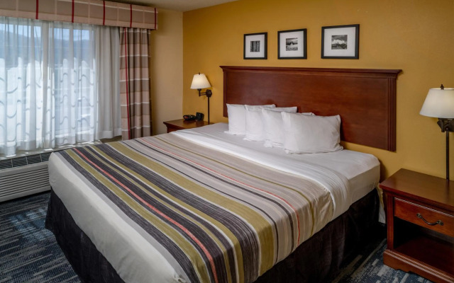 Country Inn & Suites by Radisson, Charleston South, WV