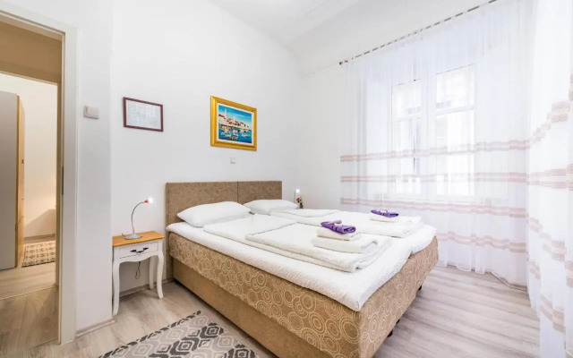 Apartment Hercigonja