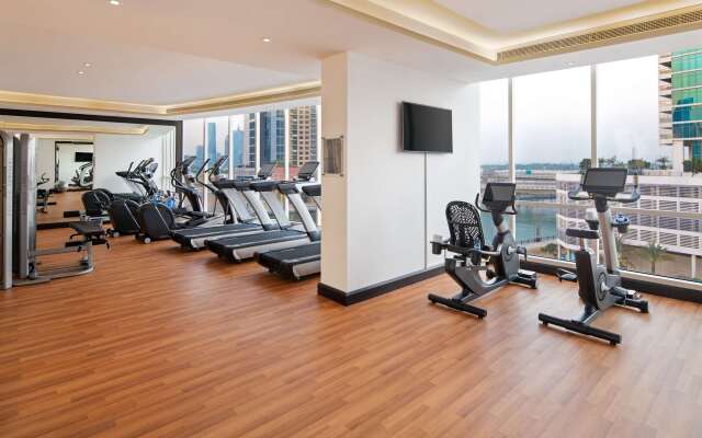 Radisson Blu Hotel, Dubai Canal View Hotel