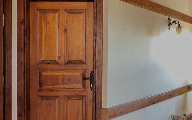 Saffronia 1900 Boutique Hotel