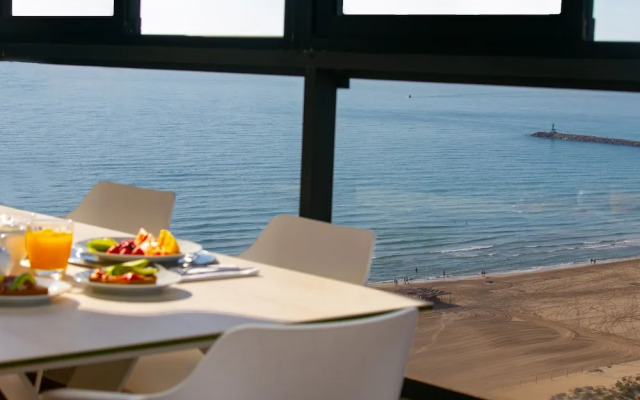 Cullera Beach Apartment Espacio