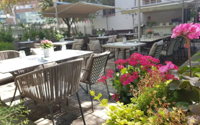 Harmooni Suites