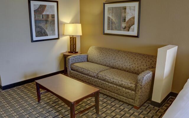 Holiday Inn Express Hotel & Suites Huntsville by IHG